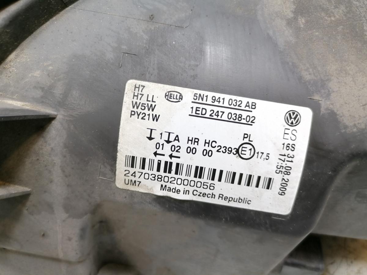 VW Tiguan 1 5N original Scheinwerfer vorn rechts Halogen Bj.2009